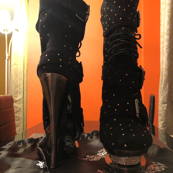Suede ZiGiny Black label rhinestone boots - Picture 4 of 5